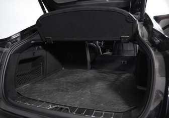 Подержанный автомобиль Geely Tugella 2023 года (32 фото)