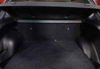 Подержанный автомобиль Hyundai Creta 2017 года (18 фото)