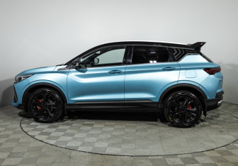 Подержанный автомобиль Geely Coolray 2024 года (8 фото)