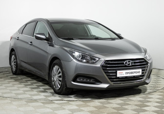 Подержанный автомобиль Hyundai i40 Sedan 2016 года (3 фото)