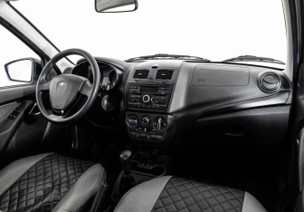 Подержанный автомобиль LADA (ВАЗ) Granta Wagon 2023 года (9 фото)