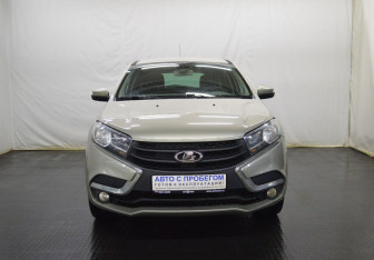 Подержанный автомобиль LADA (ВАЗ) XRAY 2016 года (2 фото)