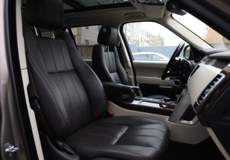 Подержанный автомобиль Land Rover Range Rover 2016 года (11 фото)