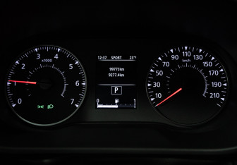 Подержанный автомобиль Renault Arkana 2019 года (12 фото)