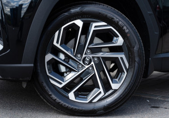 Новый Hyundai Tucson 2025 (14 фото)