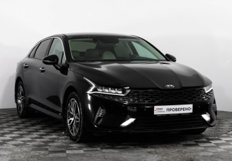 Подержанный автомобиль Kia K5 2021 года (5 фото)