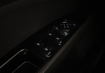 Подержанный автомобиль Ford Mondeo Sedan 2019 года (15 фото)