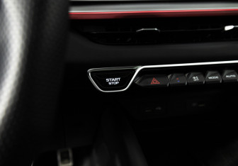 Подержанный автомобиль Geely Coolray 2023 года (21 фото)