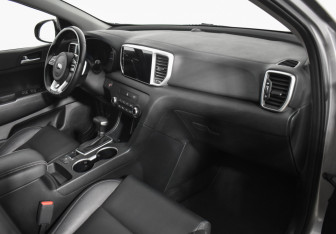 Подержанный автомобиль Kia Sportage 2020 года (12 фото)