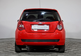 Подержанный автомобиль Chevrolet Aveo Hatchback 2008 года (6 фото)