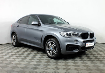 Подержанный автомобиль BMW X6 2019 года (3 фото)