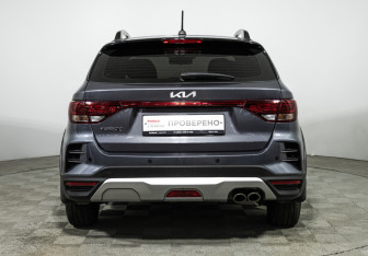 Подержанный автомобиль Kia Rio Hatchback 2021 года (6 фото)