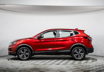 Подержанный автомобиль Nissan Qashqai 2020 года (8 фото)