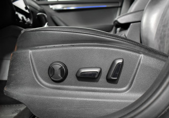 Подержанный автомобиль Skoda Octavia Liftback 2017 года (10 фото)