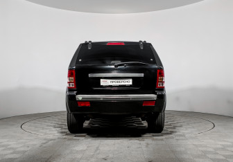 Подержанный автомобиль Jeep Grand Cherokee 2008 года (6 фото)