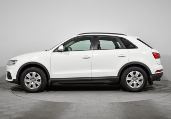 Подержанный автомобиль Audi Q3 2015 года (8 фото)
