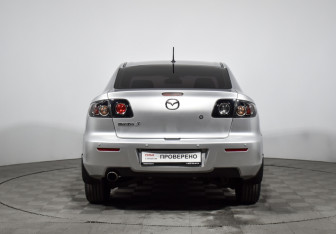 Подержанный автомобиль Mazda 3 Sedan 2007 года (6 фото)