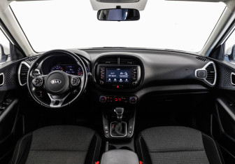 Подержанный автомобиль Kia Soul 2020 года (11 фото)