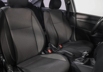 Подержанный автомобиль Hyundai Solaris Sedan 2019 года (20 фото)