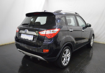 Подержанный автомобиль Changan CS35 2014 года (5 фото)