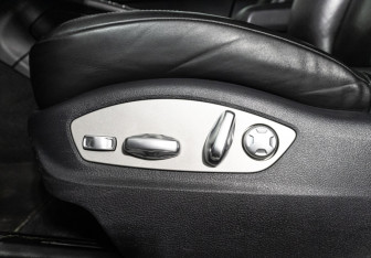 Подержанный автомобиль Porsche Macan 2015 года (19 фото)