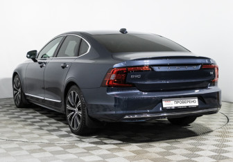 Подержанный автомобиль Volvo S90 2020 года (7 фото)