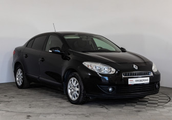 Подержанный автомобиль Renault Fluence 2012 года (3 фото)