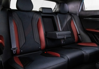 Подержанный автомобиль Geely Coolray 2024 года (28 фото)