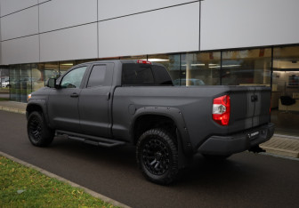 Подержанный автомобиль Toyota Tundra 2014 года (6 фото)