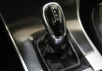 Подержанный автомобиль Volvo XC60 2013 года (17 фото)