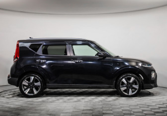 Подержанный автомобиль Kia Soul 2020 года (4 фото)