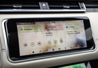Подержанный автомобиль Land Rover Range Rover Velar 2019 года (16 фото)