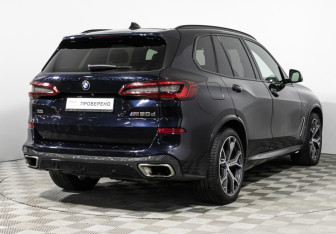 Подержанный автомобиль BMW X5 2019 года (5 фото)