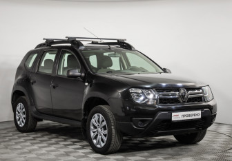 Подержанный автомобиль Renault Duster 2016 года (3 фото)