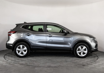 Подержанный автомобиль Nissan Qashqai 2019 года (4 фото)