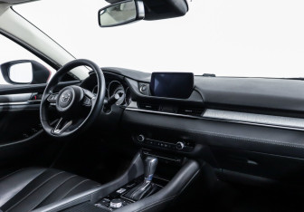 Подержанный автомобиль Mazda 6 Sedan 2019 года (9 фото)