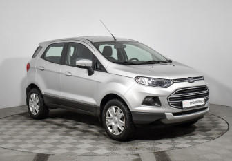 Подержанный автомобиль Ford EcoSport 2016 года (3 фото)