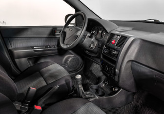 Подержанный автомобиль Hyundai Getz 2008 года (13 фото)
