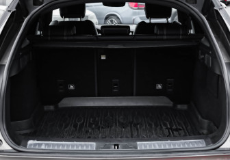 Подержанный автомобиль Land Rover Range Rover Velar 2020 года (36 фото)