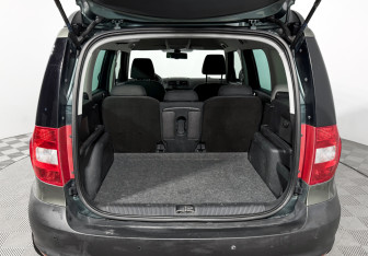 Подержанный автомобиль Skoda Yeti 2012 года (13 фото)