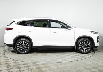 Подержанный автомобиль Exeed TXL 2023 года (4 фото)