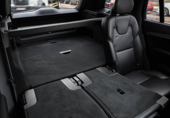 Подержанный автомобиль Volvo XC90 2019 года (30 фото)