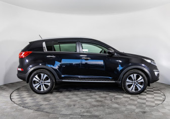 Подержанный автомобиль Kia Sportage 2013 года (4 фото)