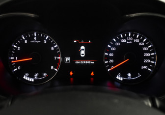 Подержанный автомобиль Kia Cerato Sedan 2014 года (18 фото)