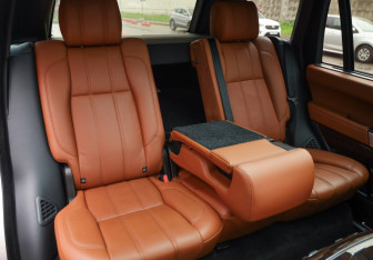 Подержанный автомобиль Land Rover Range Rover 2016 года (34 фото)