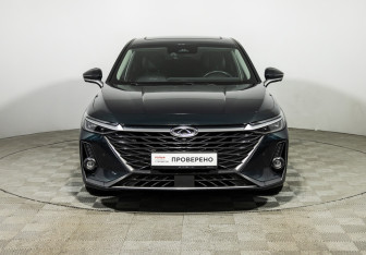 Подержанный автомобиль Chery Arrizo 8 2023 года (2 фото)