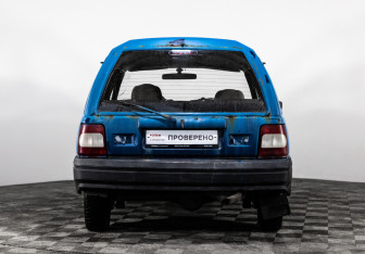 Подержанный автомобиль ИЖ 21261 «Фабула» 2005 года (9 фото)
