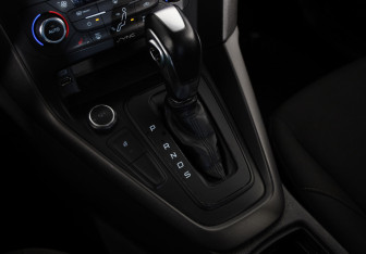 Подержанный автомобиль Ford Focus Sedan 2017 года (15 фото)