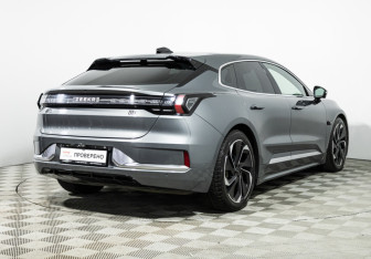 Подержанный автомобиль Zeekr 001 2023 года (5 фото)