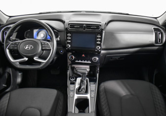 Подержанный автомобиль Hyundai Creta 2021 года (14 фото)